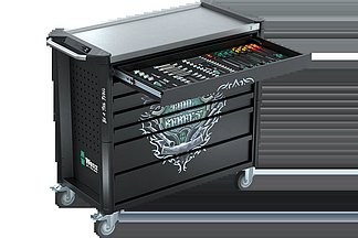 The new Wera XXL roller cabinet with stainless steel work and storage surface.