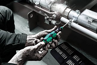 With the new Kraftform Turbo from Wera, screwdriving operations can be carried out considerably faster - and all without electricity.